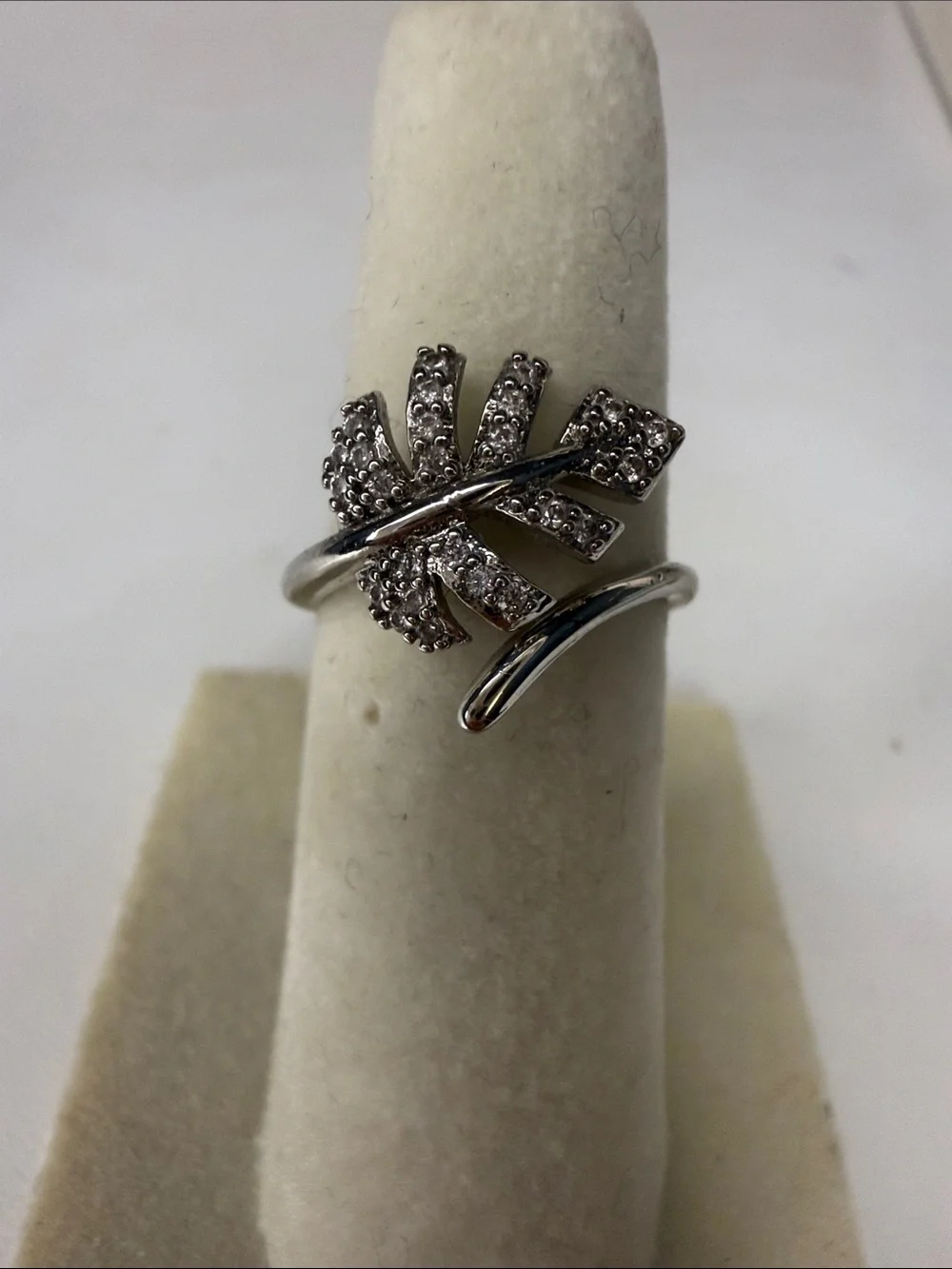 Triple Plated Silver Leaf Crystal Pavé Ring - Adjustable